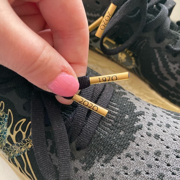 New Balance NYC Marathon 50th Anniversary Sneakers Womens Size 6 LIMITED EDITION - Picture 3 of 6